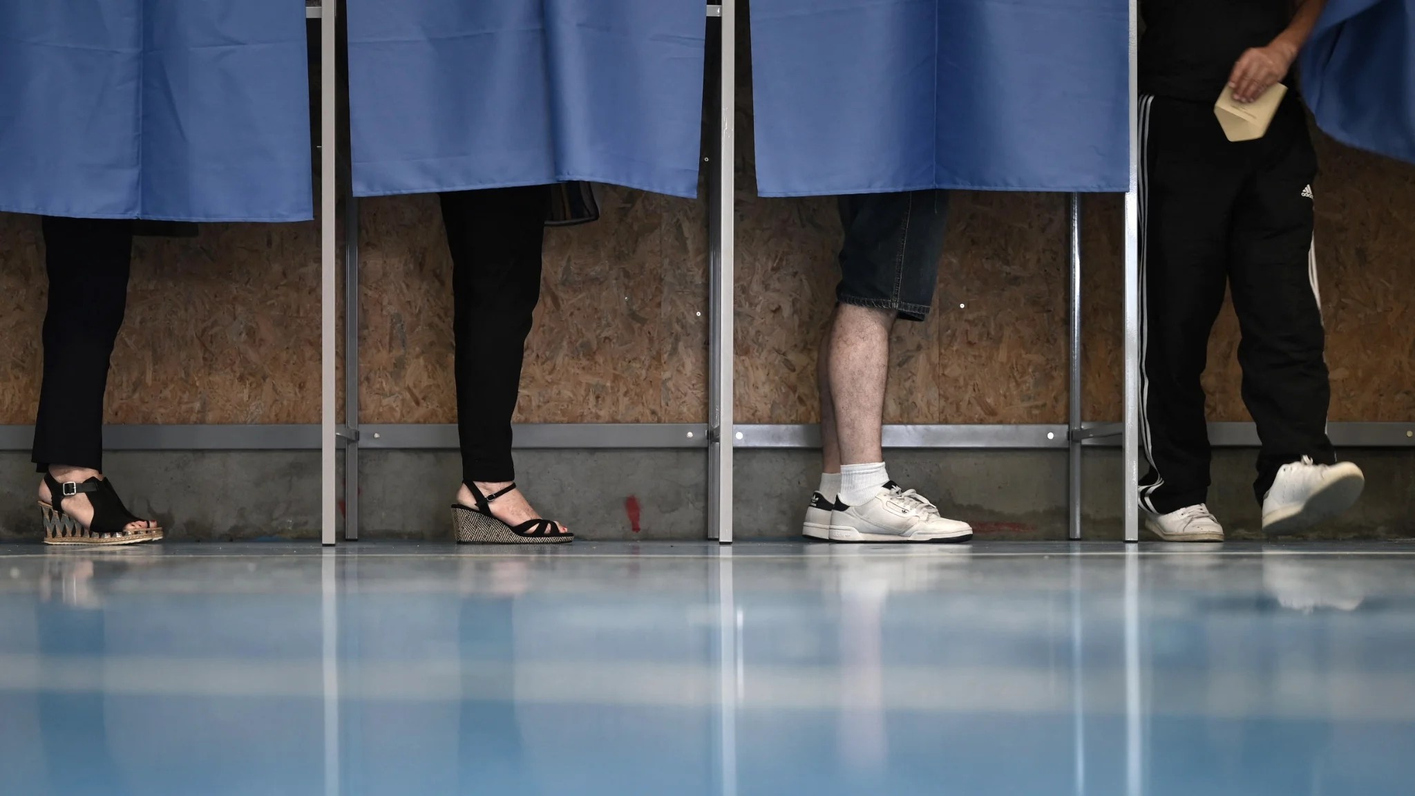 Législatives : Manque de confiance, chômage, crise sociale…  qui remportera les urnes ? 