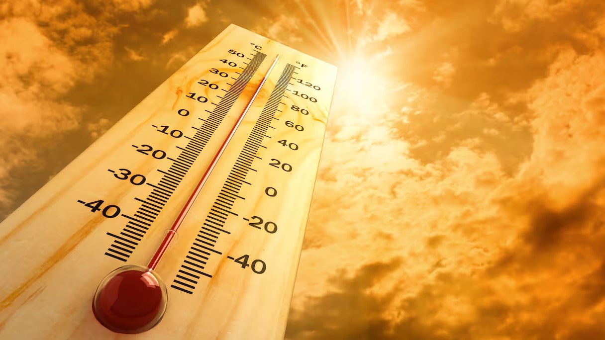 Météo : jusqu’à 46 °C et des orages attendus jusqu’à lundi