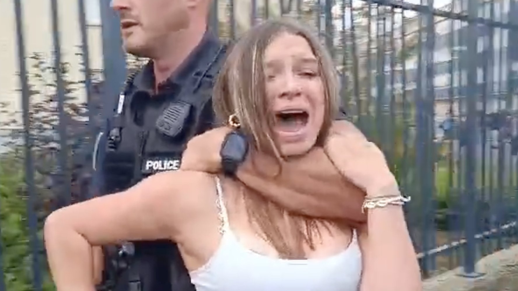 Blocage des lycées en France : 1.700 interpellations et appel à poursuivre la mobilisation 