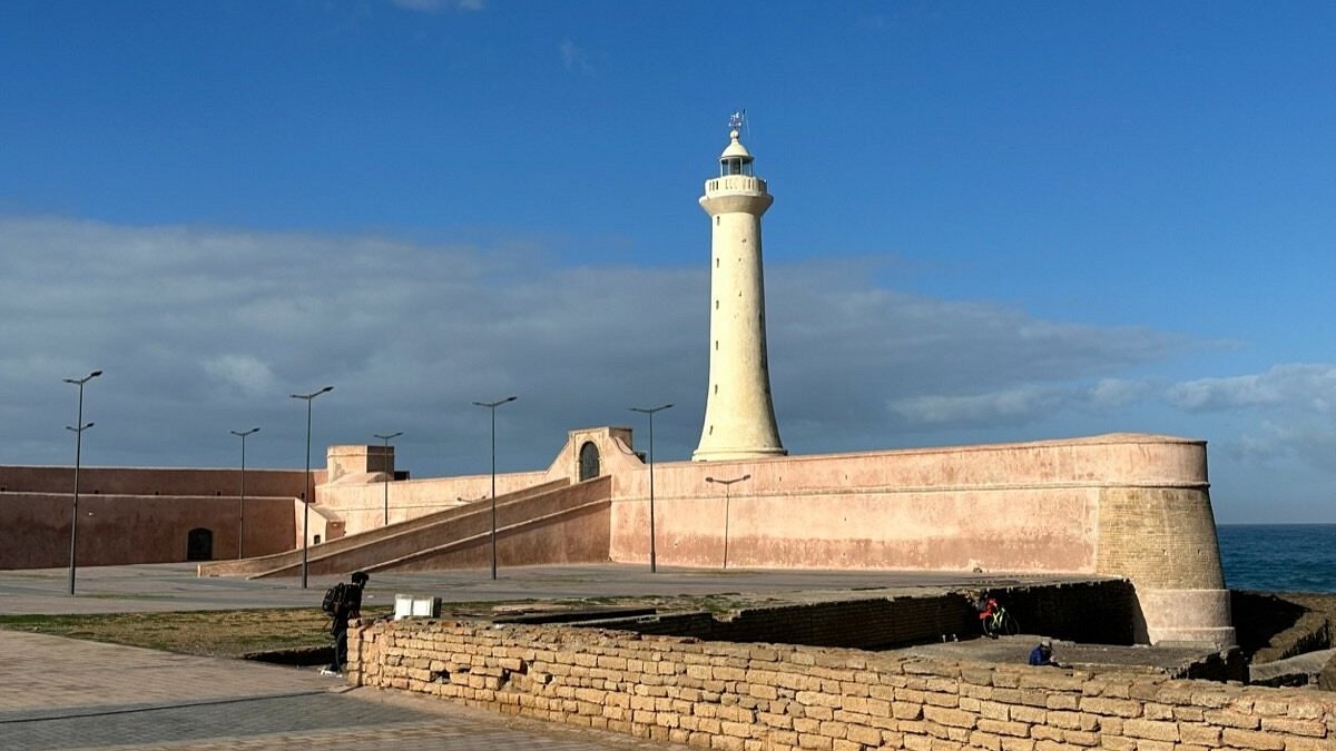 Rétro-Verso: Le phare de Rabat, une histoire qui ne prend pas l’eau 