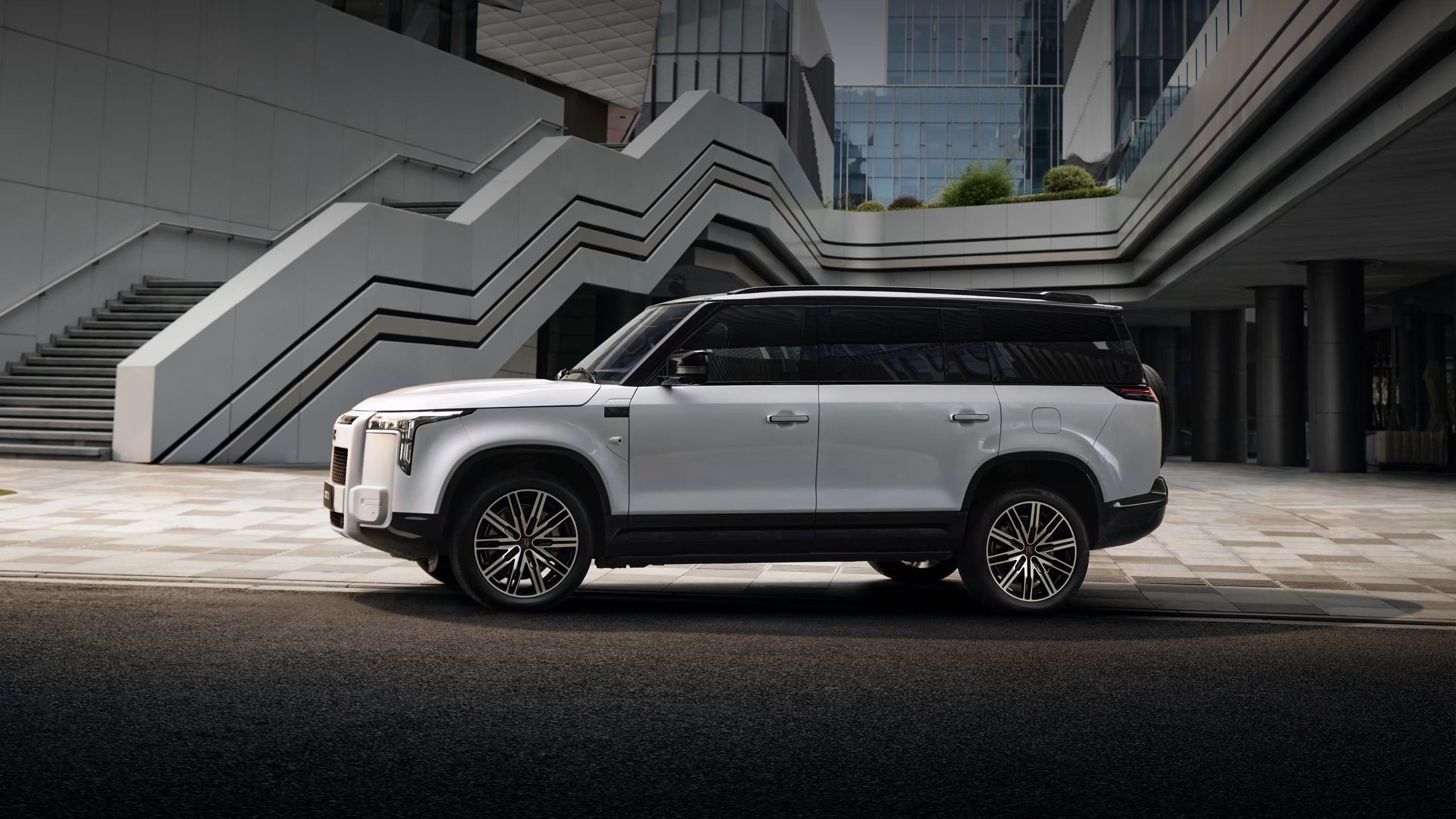 SUV hybride :  Le ROX Adamas mise sur l'autonomie pour s'imposer au Maroc