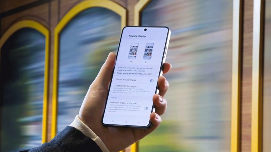 Conso: La guerre des smartphones se joue-t-elle désormais sur la vie privée ?
