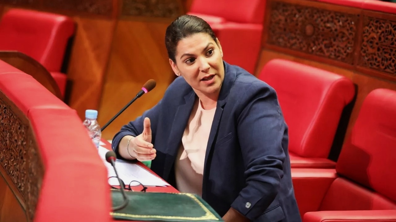Pouvoir d’achat : El Mansouri promet des pensions à 3.000 DH et une aide directe de 1.000 DH
