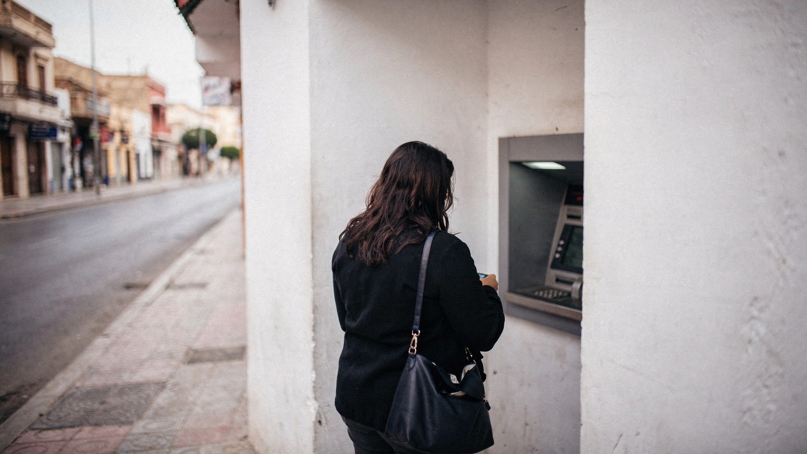Paiement par carte au Maroc : 87% des montants restent consacrés aux retraits d’espèces