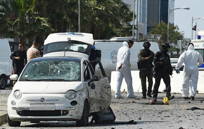 Un policier tué dans un attentat-suicide