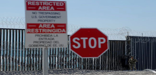 Soldats américains en renfort à la frontière mexicaine