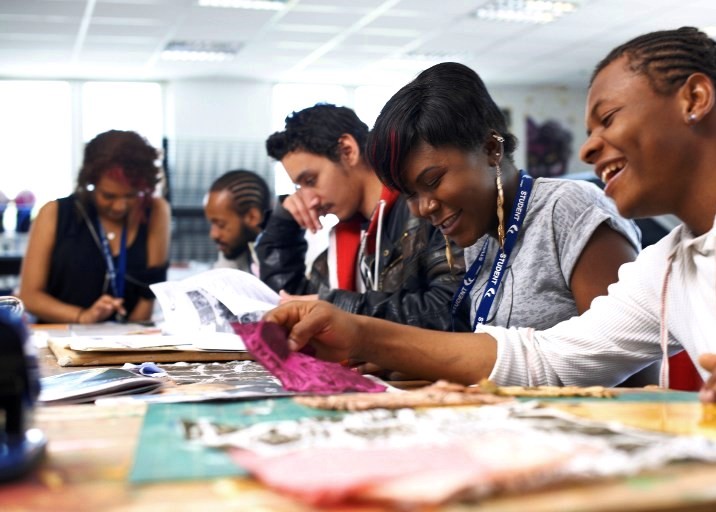 Distribution de paniers alimentaires au profit des étudiants subsahariens