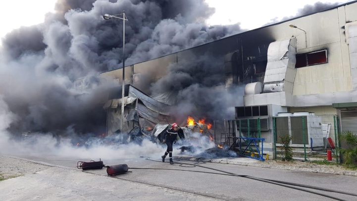 Tanger Free Zone : L’usine fujikura automotive de Tanger a pris feu