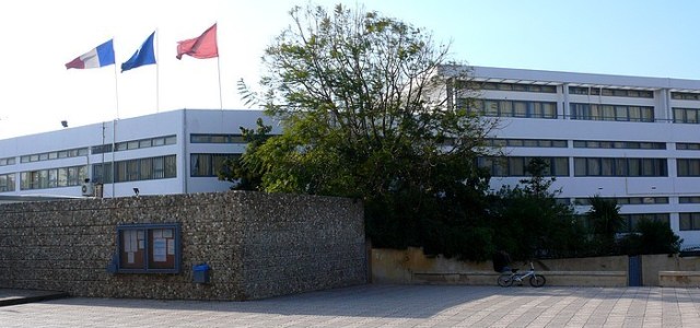 Gouverner c'est prévoir: Lettre ouverte de parents d'élèves de la mission française en colère