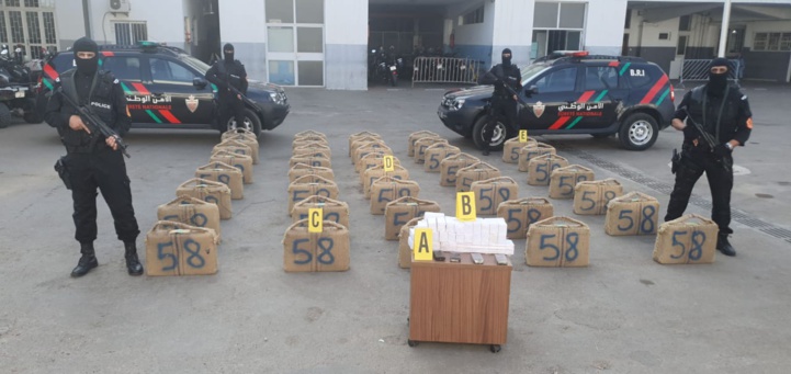 Les forces de l'ordre mettent en échec d'une tentative de trafic de 1,1 tonne de chira à Agadir
