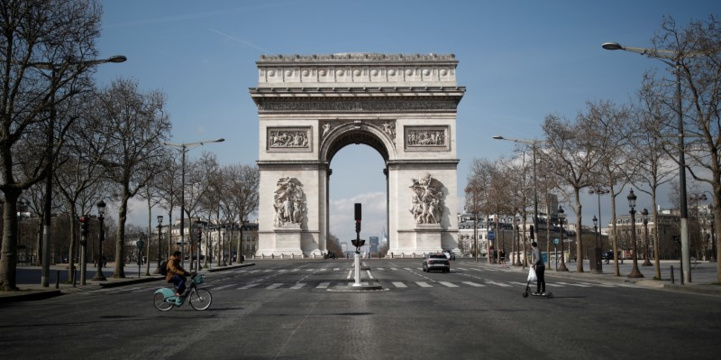 France : maintien du confinement jusqu'au 1er décembre
