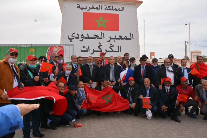 Les présidents et représentants des Fédérations Royales sportives en visite au passage d'El Guergarate