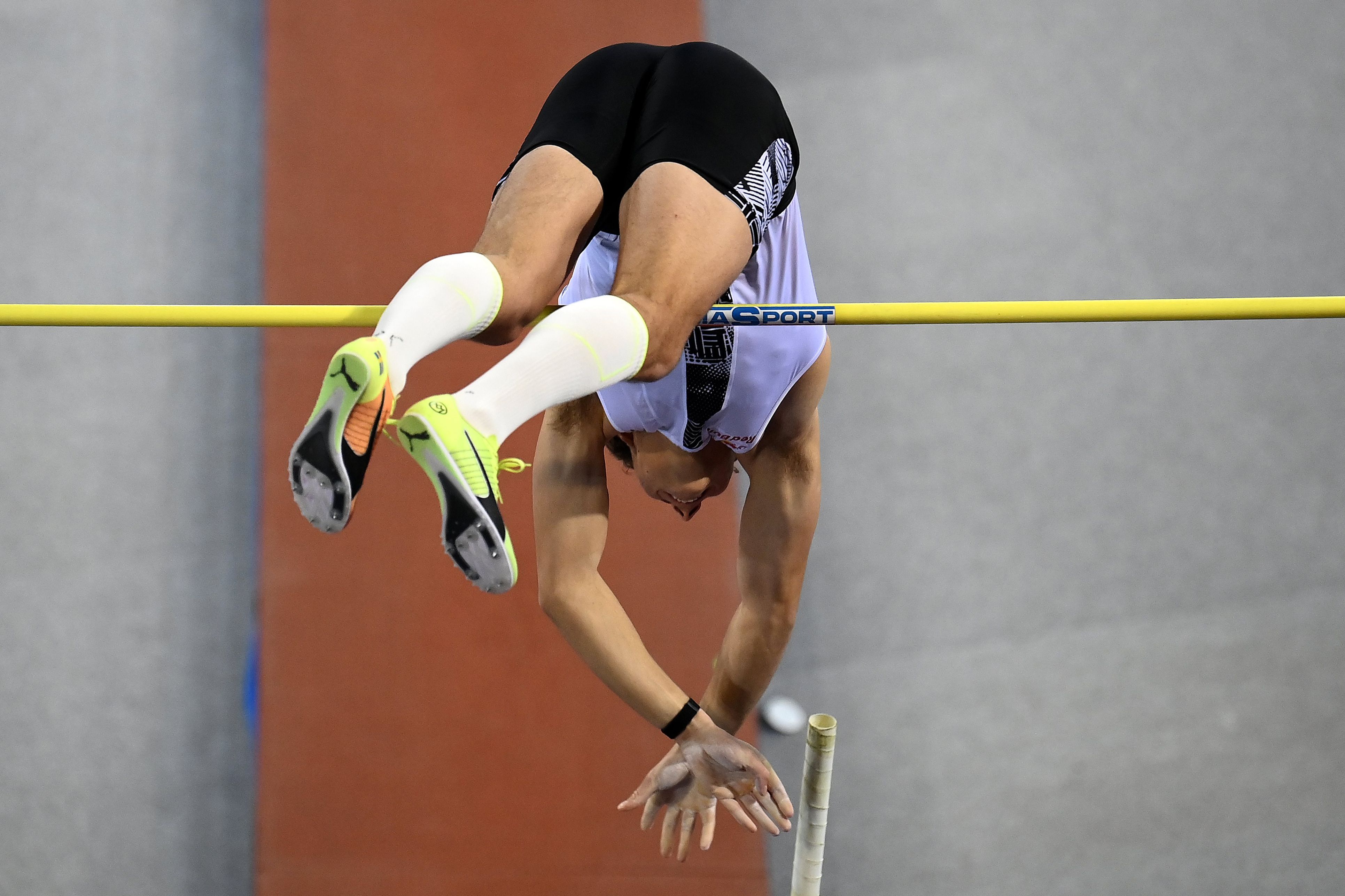 Athlétisme: La perche fait pschitt à Liévin, Tsegay fait sensation