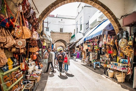 A la veille de Ramadan, faible engouement pour les habits traditionnels