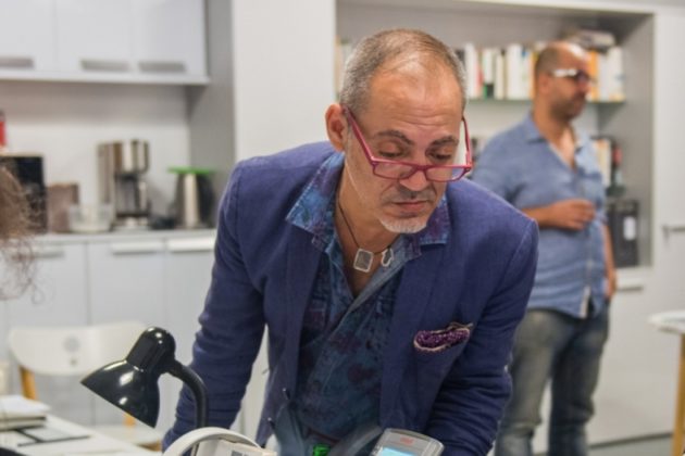 Jamal Boushaba, caresses et éraflures