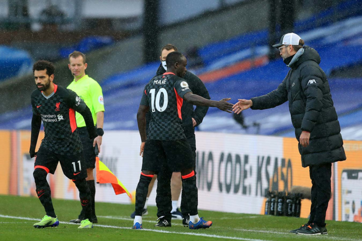 Foot anglais : Sadio Mané en colère après sa non-titularisation face à Manchester United !?