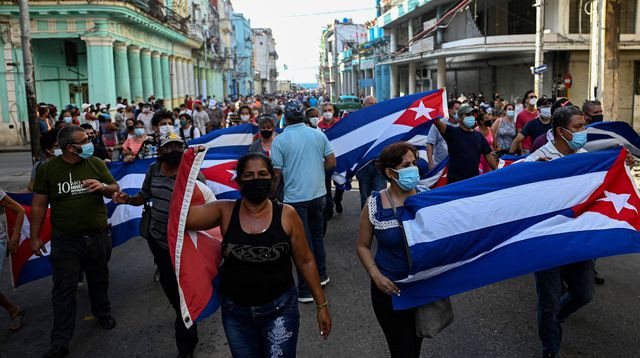 Cuba: Les Cubains s’initient au Hirak