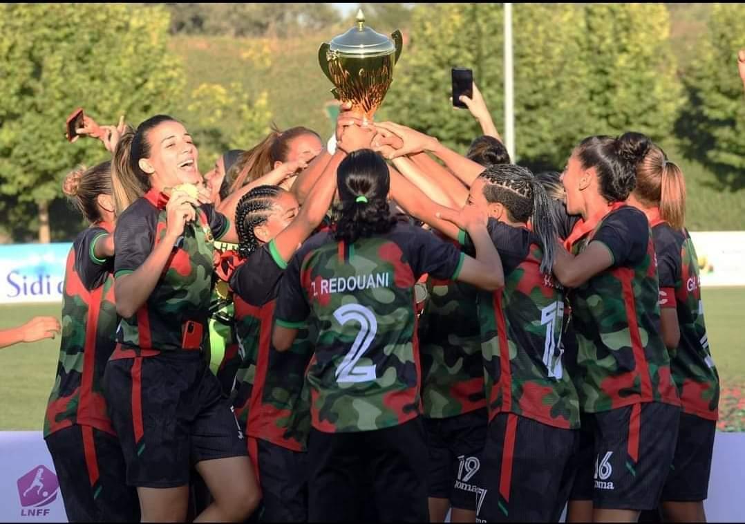 Foot féminin : L’AS FAR championne de la première saison professionnelle