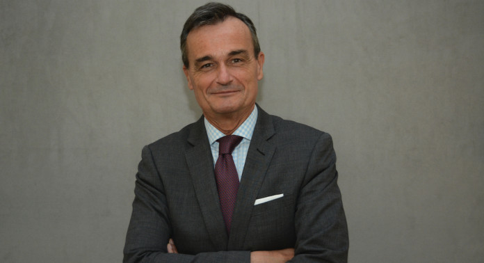 Affaire Pegasus : l’Ancien ambassadeur français aux Etats unis relativise les accusations d’espionnage sur le Maroc