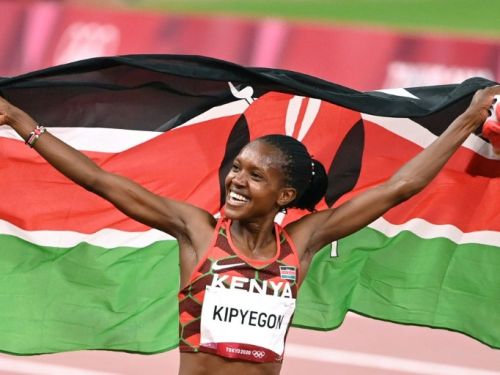 JO-Athlétisme / 1500 m : La Kenyane Faith Kipyegon remporte le titre et bat le record olympique