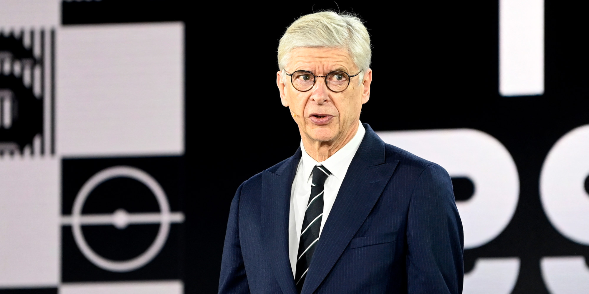 Football / La formation des jeunes dans le monde : 30 experts FIFA sous la direction de Arsène Wenger