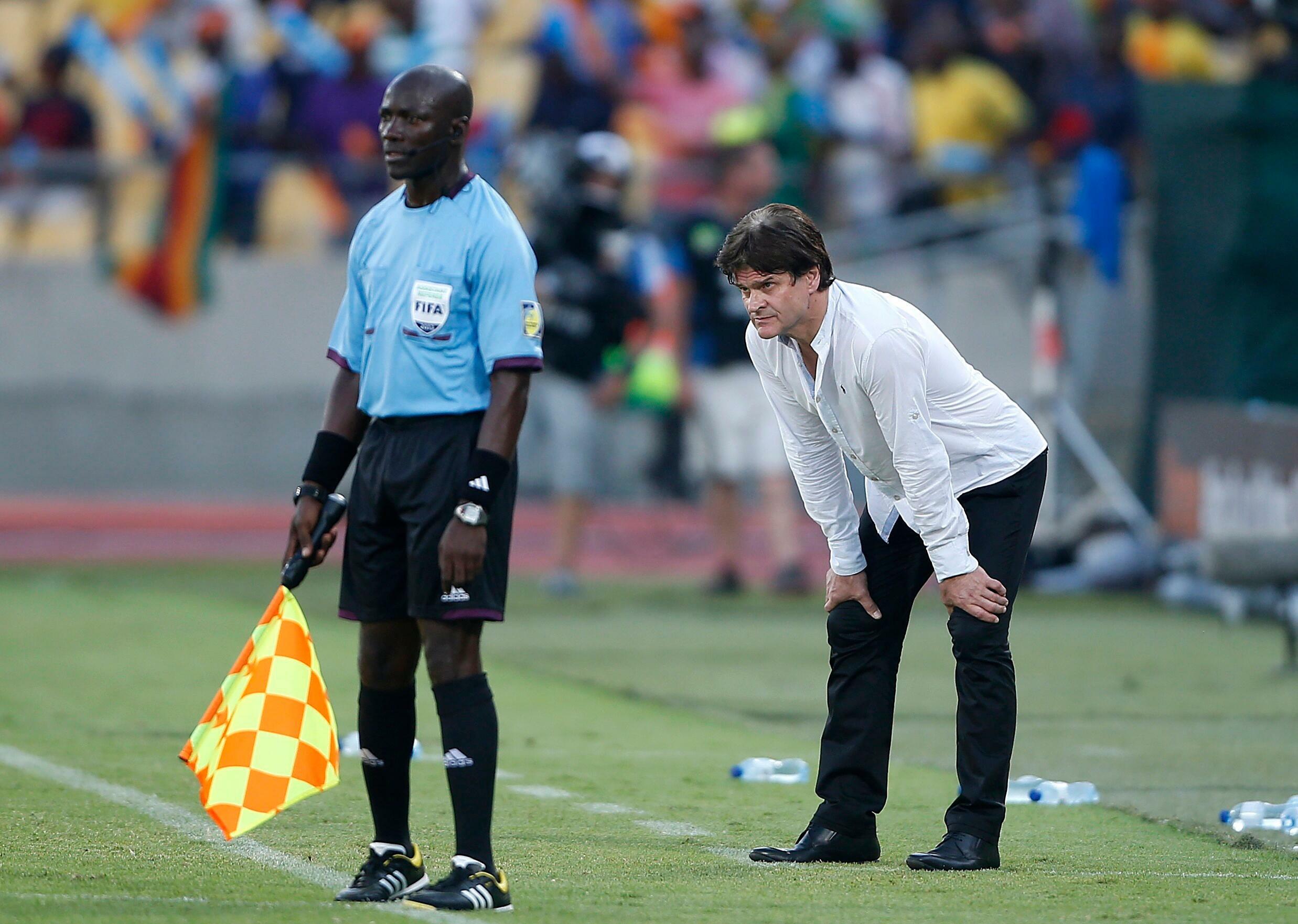 Guinée-Maroc, sans Didier Six sur le banc ?