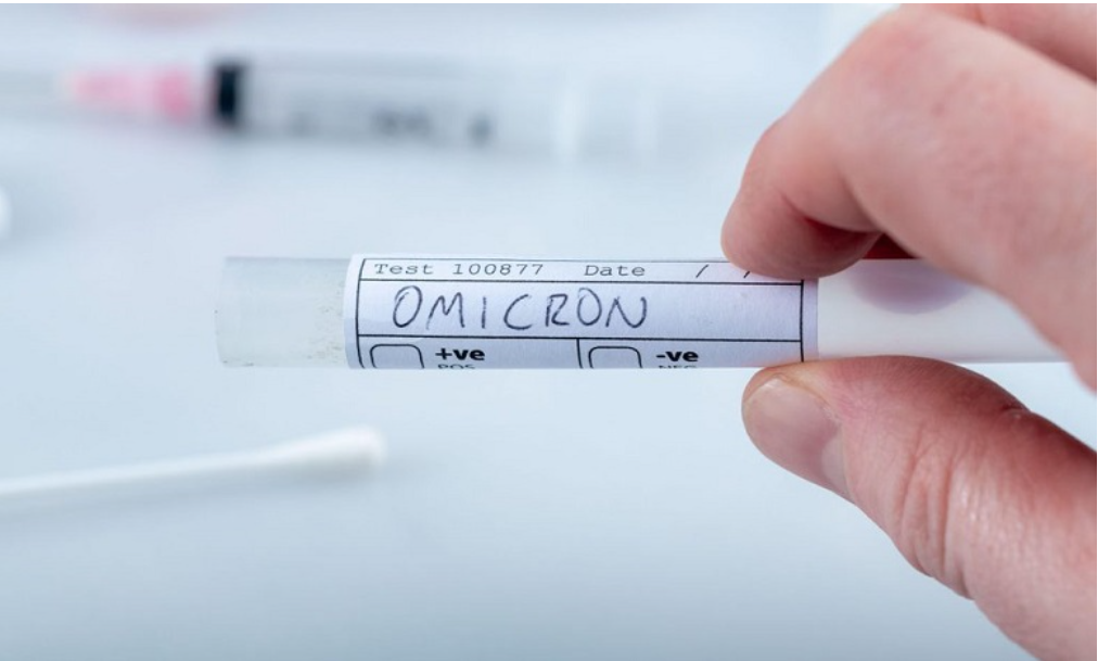 Omicron : 28 cas confirmés et 46 suspects au Maroc