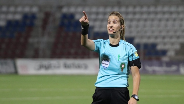 Botola Pro D1 : Pour les matches de ce dimanche, le coup d’envoi sera donné par l’arbitre internationale Bouchra Karboubi
