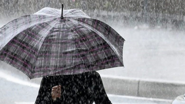 Casablanca : Un boulevard sous les eaux après une simple averse