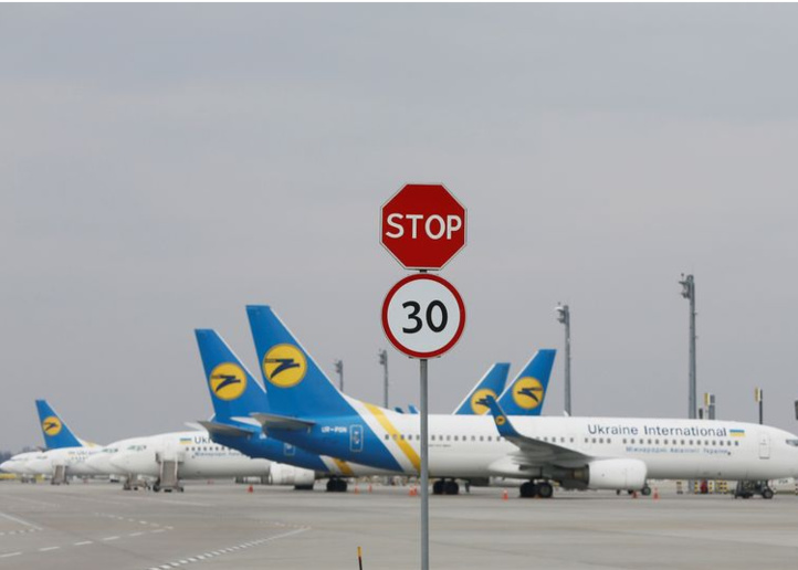 L'Ukraine ferme son espace aérien pour l'aviation civile