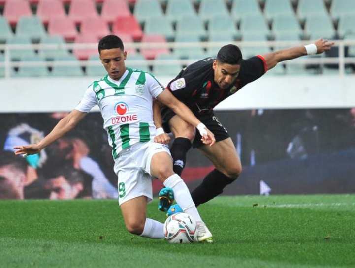 Botola Pro D1  : Poussées par les supporters, les FAR reprennent goût à la victoire et au spectacle face au DHJ (3-1)