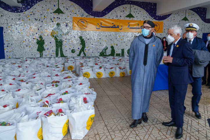 SM le Roi lance à Rabat l'opération nationale "Ramadan 1443"