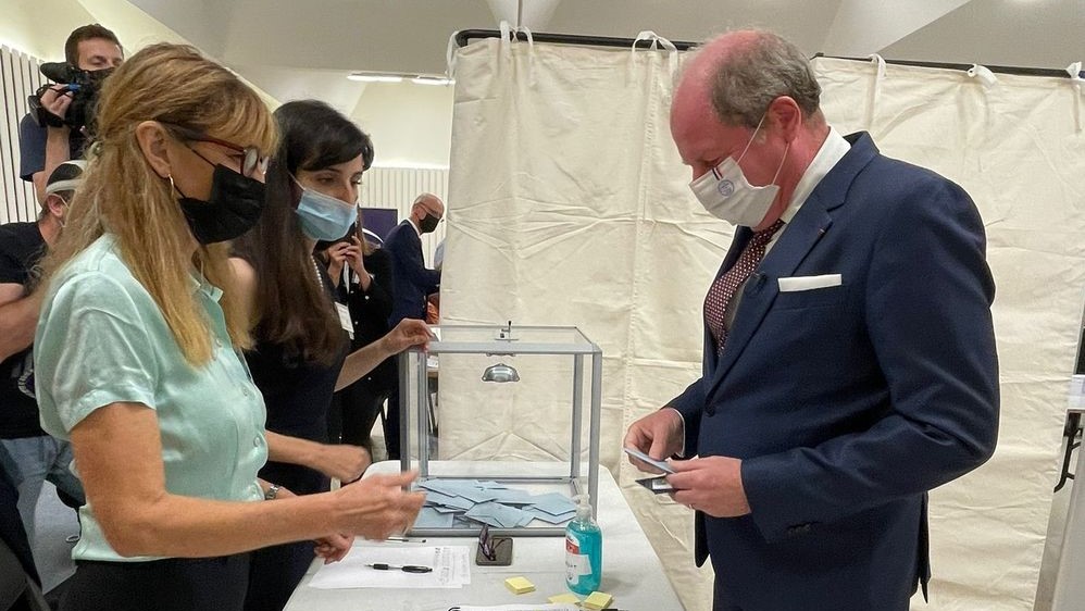 Présidentielle française : Un 1er tour de la droite à son extrême