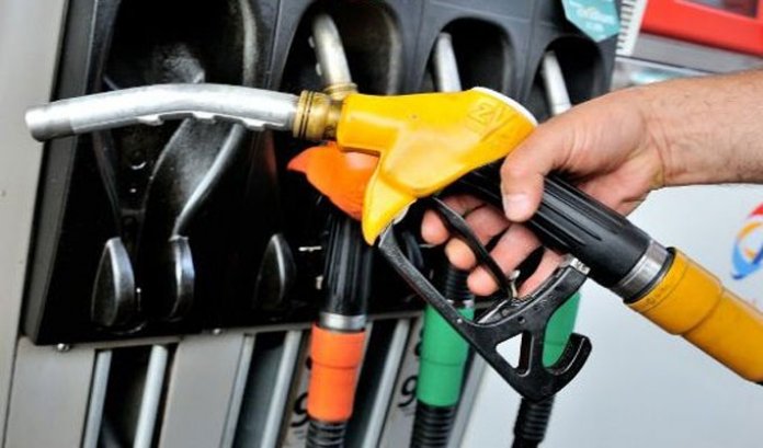 Prix des carburants : l’Observatoire du travail gouvernemental liste ses recommandations