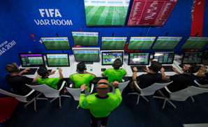 Presse sportive / Le VAR ou la VAR ? : Une polémique en linguistique