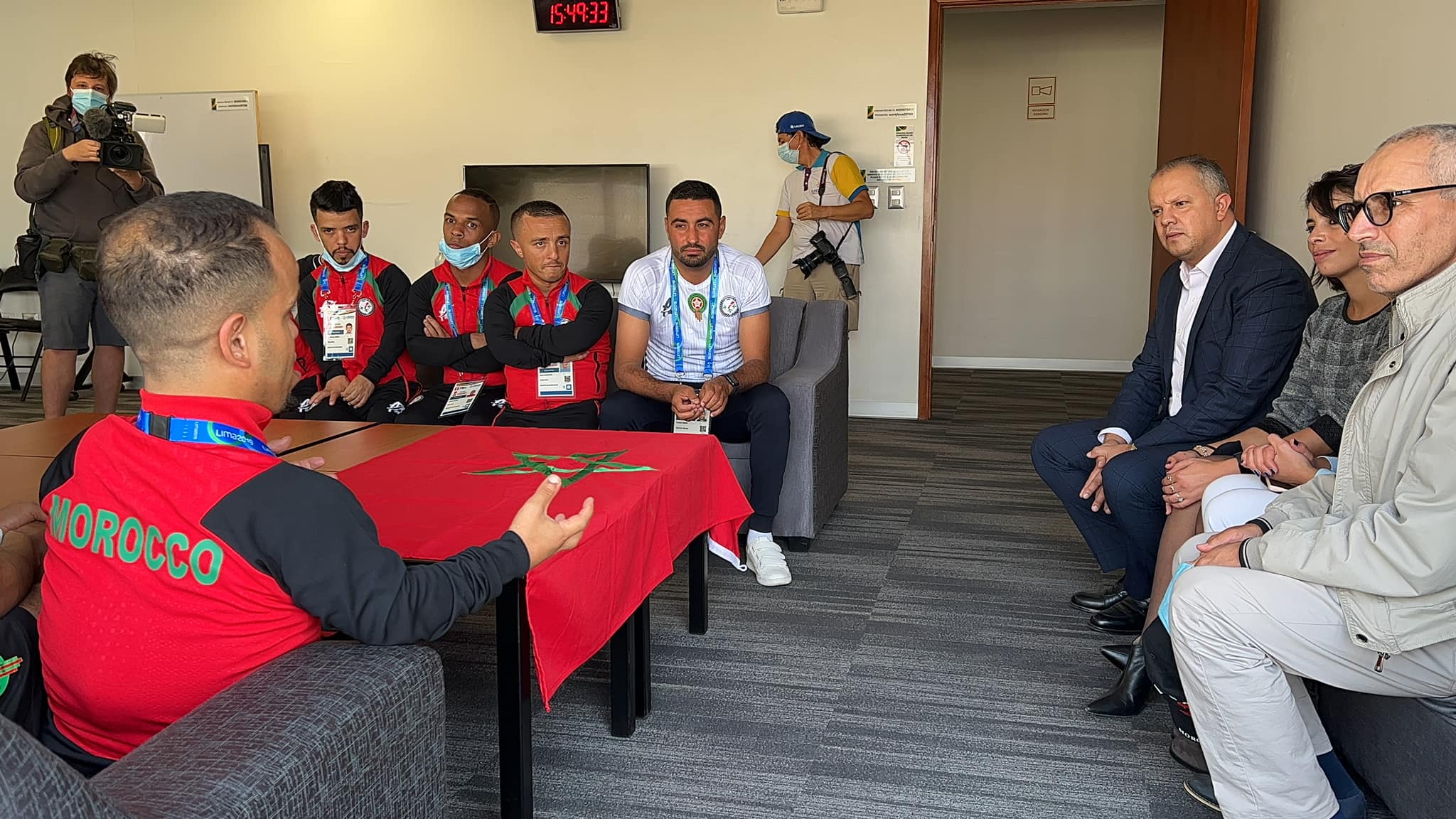 Copa America réservée aux  joueurs de petite taille : L’ambassadeur du Maroc au Pérou rend visite à la délégation marocaine