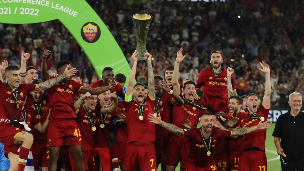 Coupe de la Conférence League (finale) : La Roma de Mourinho remporte la première édition face à Feyenoord (1-0)