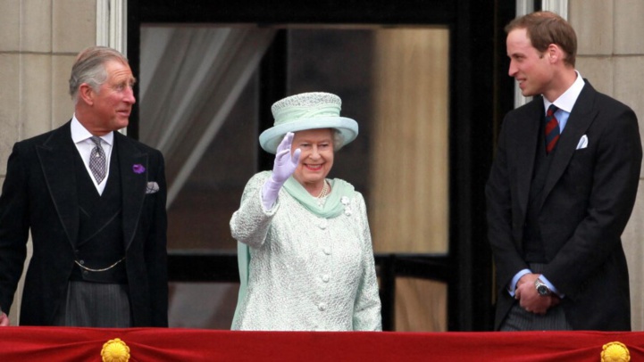 Royaume Uni : La presse britannique lance les festivités du jubilé d'Elizabeth II