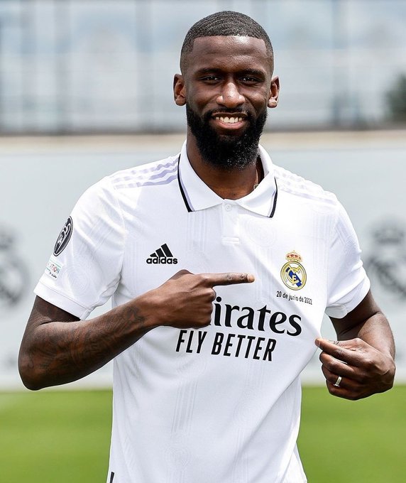 Real / Officiel : Antonio Rüdiger, nouveau numéro 22 du Real Madrid