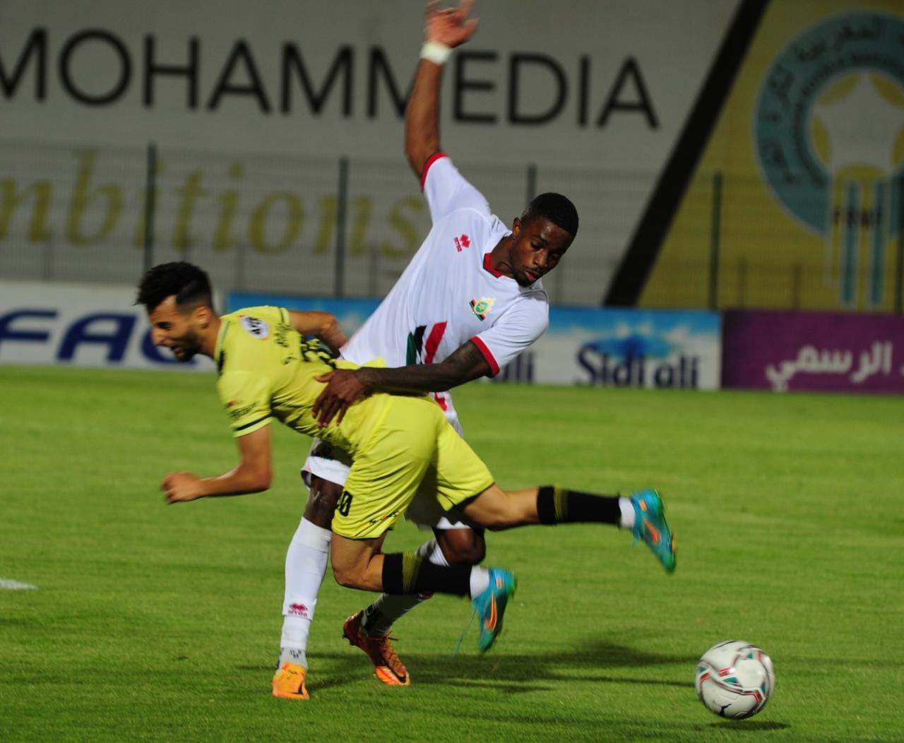 Botola Pro D1 "Inwi" (27ème journée) : Les FAR et le MAS se neutralisent