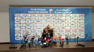 Football / Point de presse de Zaki, entraîneur de l’IRT: « Je suis prêt à reconstituer une équipe d’avenir »