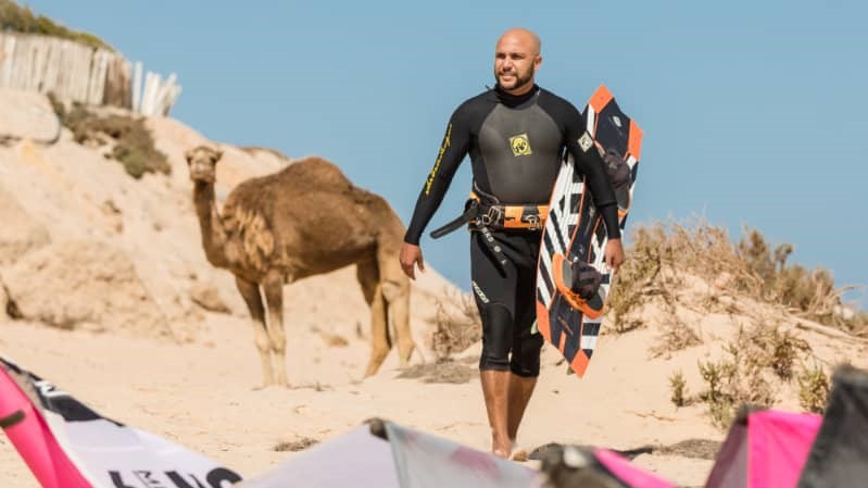 Interview avec Soufiane Hamaini : «Une équipe nationale de Kitesurf boosterait la discipline »
