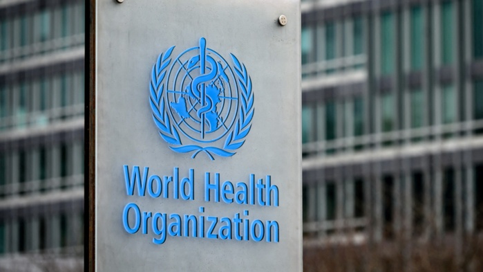 Covid-19 : L’OMS rappelle qu’il y a encore 15.000 morts par semaine