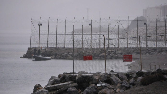 Le Maroc déjoue la tentative d’entrer d’une centaine de migrants à Sebta