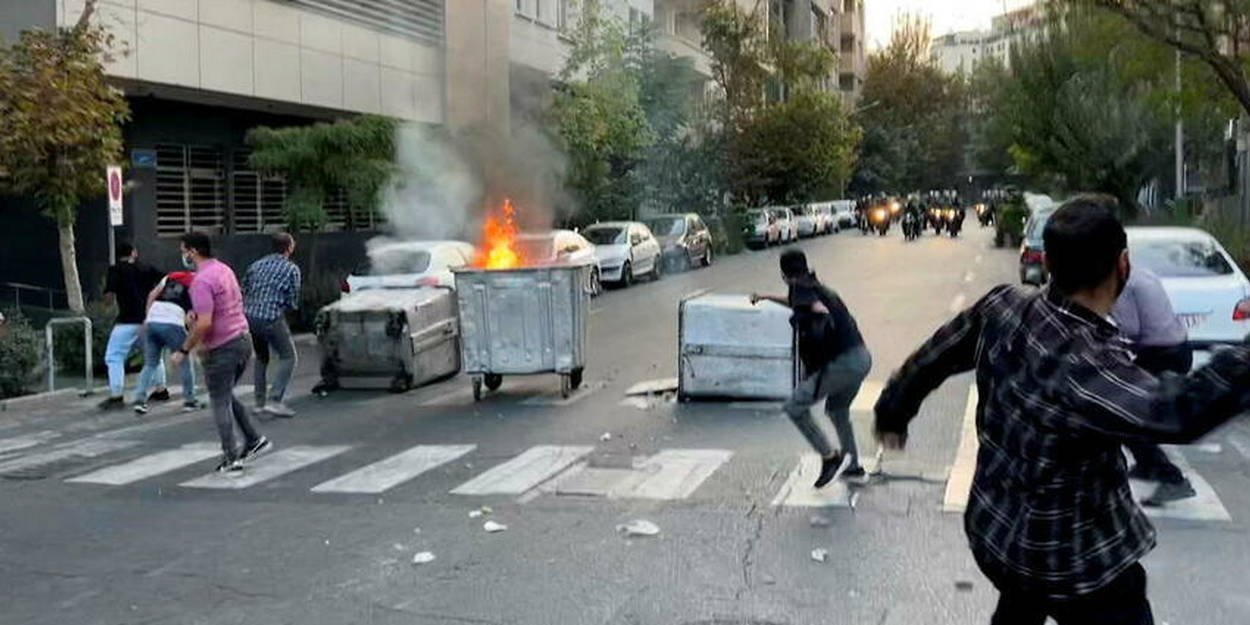 Iran : Trois morts dans les protestations contre le décès de Mahsa Amini