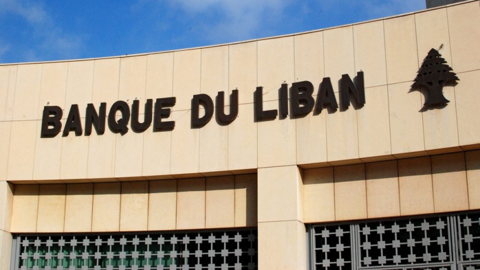 Les banques libanaises ferment leurs portes après une série de braquages