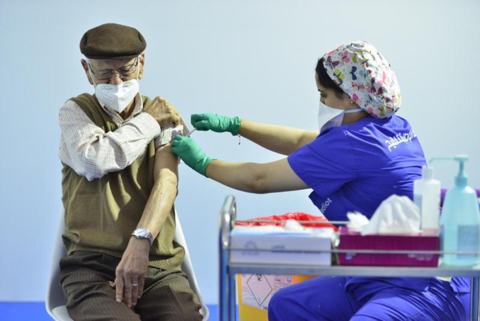 Compteur Coronavirus : 12 nouveaux cas, plus de 6,82 millions de personnes ont reçu trois doses du vaccin