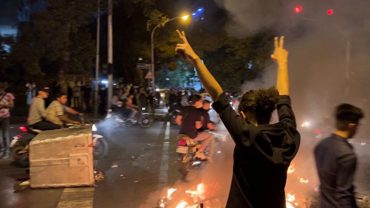 Iran : La répression ne décourage pas les manifestants