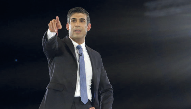Royaume-Uni : Rishi Sunak creuse l’écart avec Boris Johnson