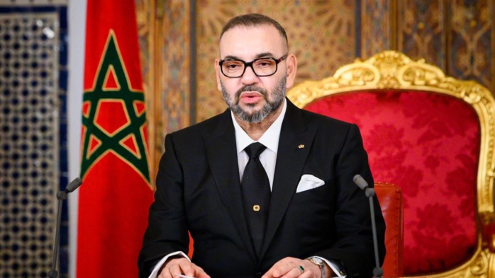 SM le Roi appelle à accélérer les travaux pour les projets d’énergie solaire Noor Midelt